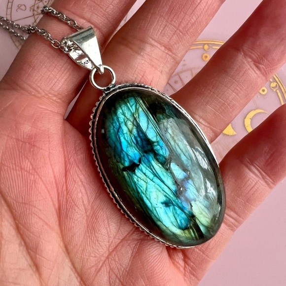 Jewelry - 925 Aqua Flash Labradorite Pendant Necklace